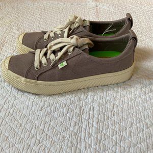 Cariuma canvas shoes